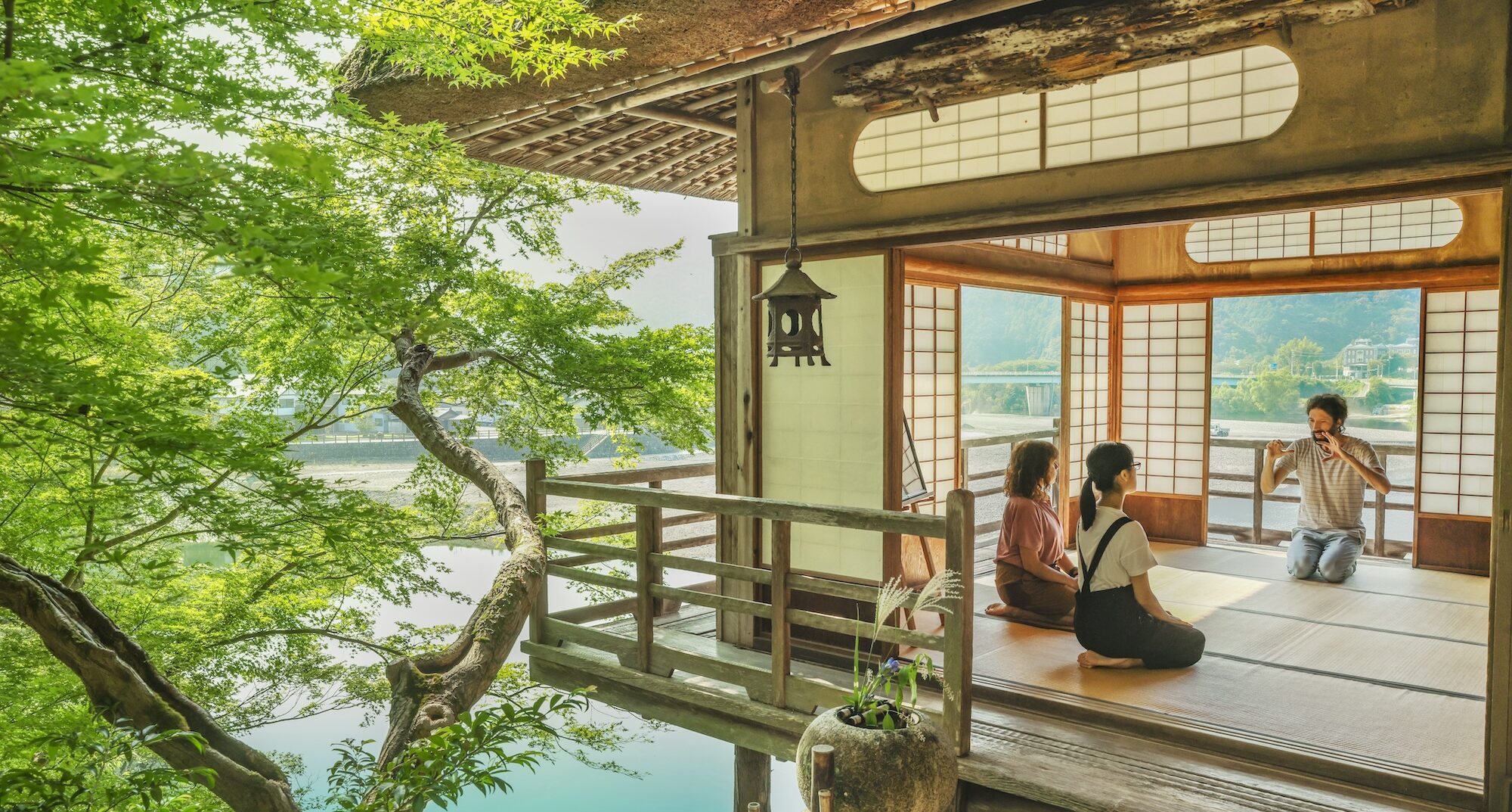 臥龍山荘　お呈茶体験